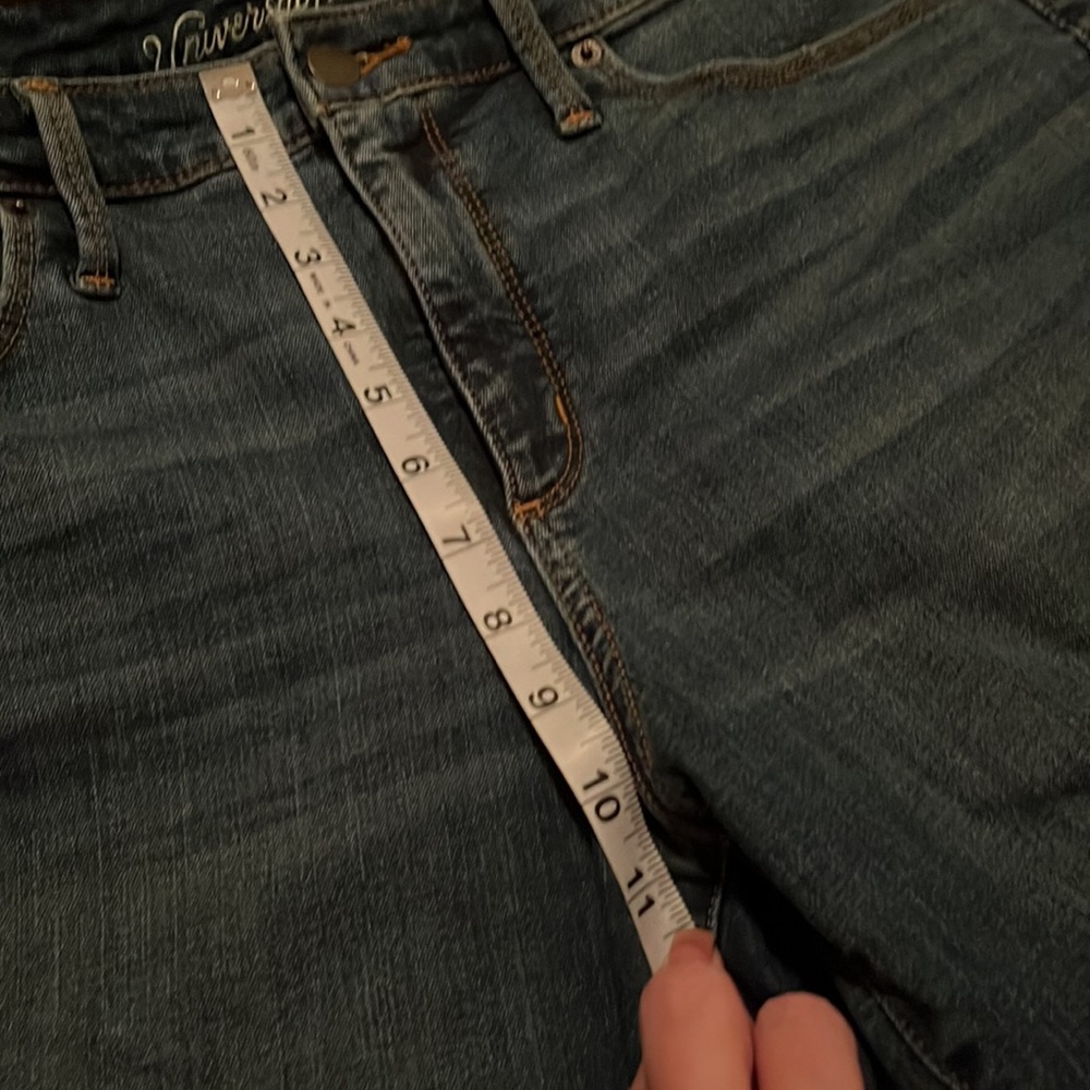 Universal Thread Stretch Denim Shredded Knee Jean… - image 5